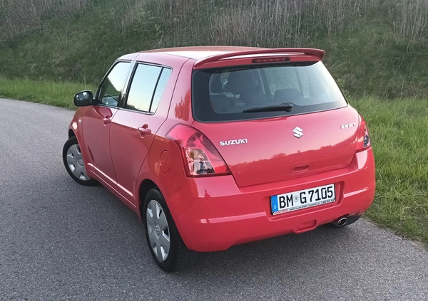 Suzuki Swift cena 15800 przebieg: 202300, rok produkcji 2007 z Węgorzewo małe 232